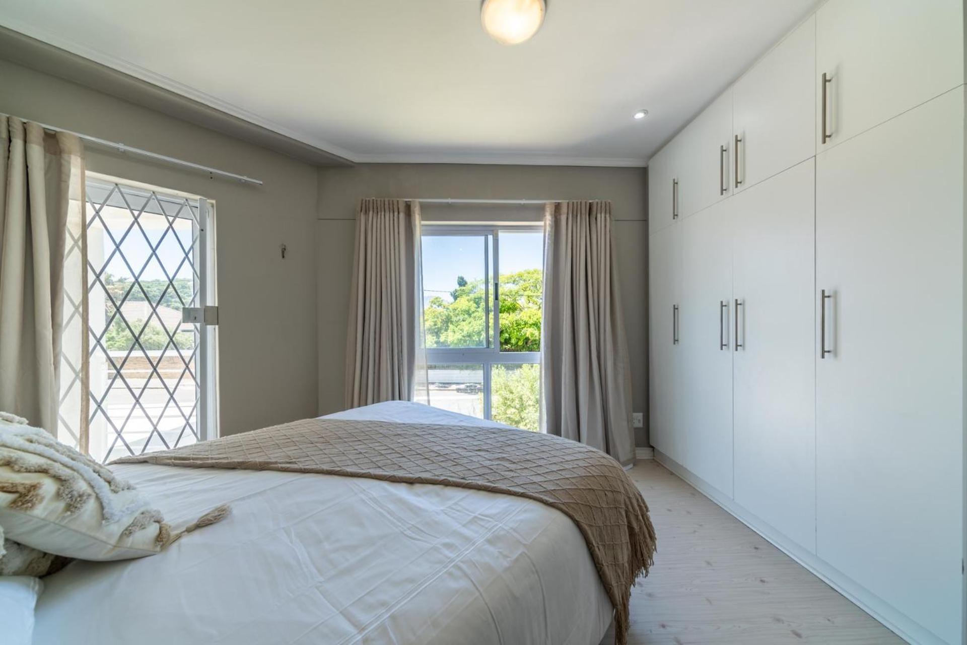 4 Serene Palms Apartment *